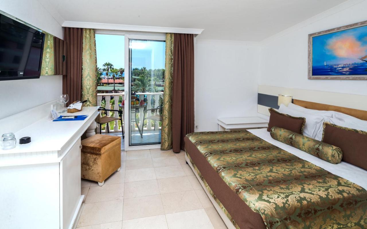 Standard Double or Twin Room,114347948:JPEG