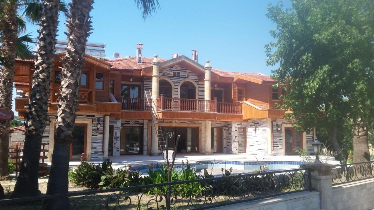 Özel Havuzlu Villa