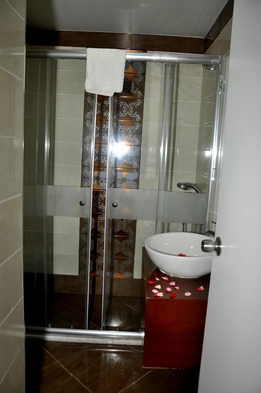 Double or Twin Room with Sea View
