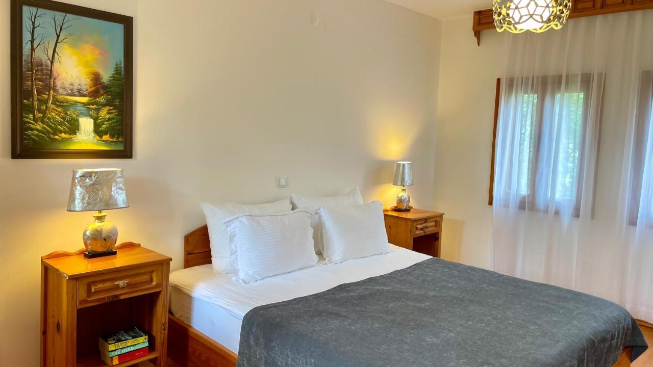 Standard Single Room,1404892694:JPEG