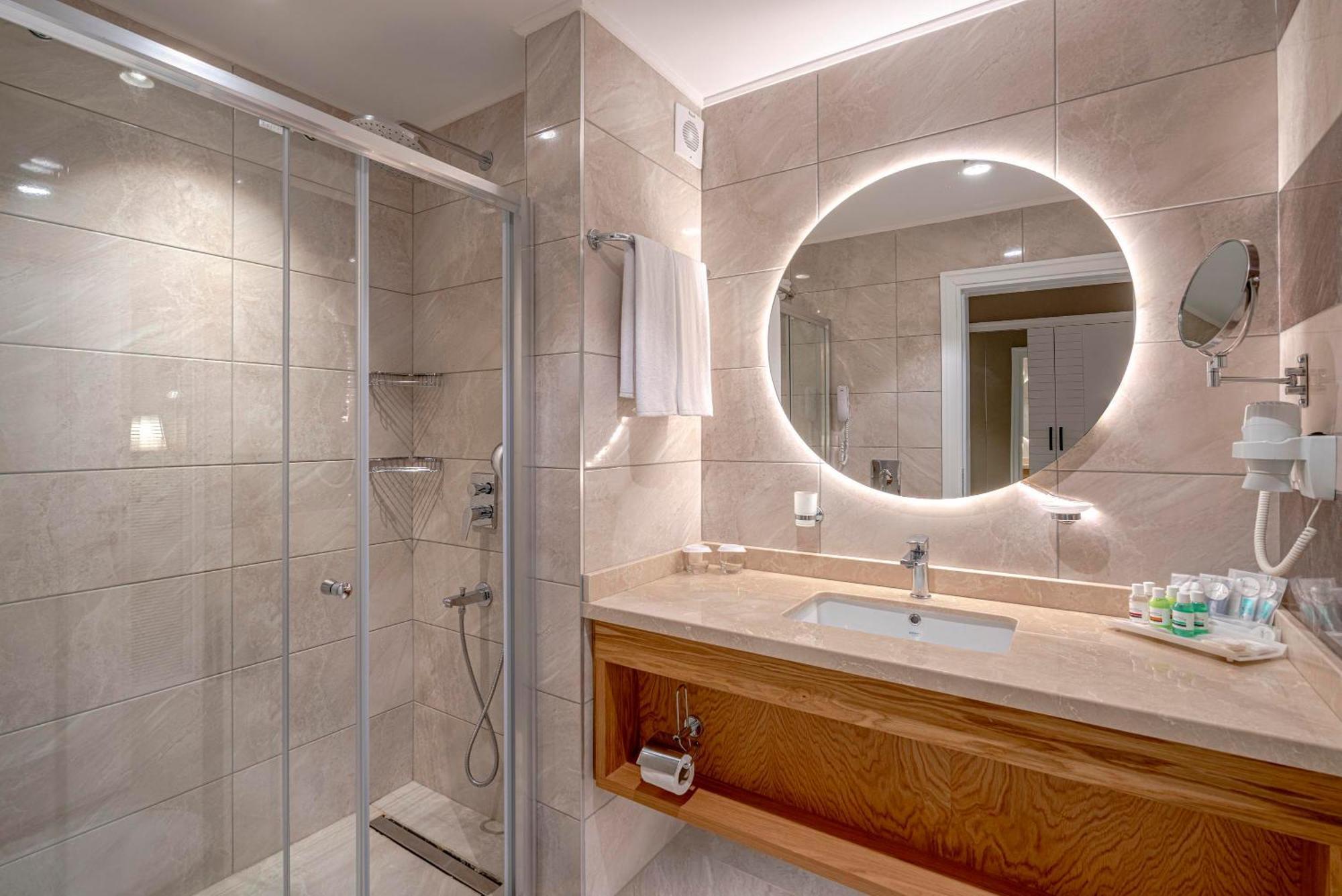 Deluxe Çift Kişilik/İki Yataklı Oda - Spa Küvetli
