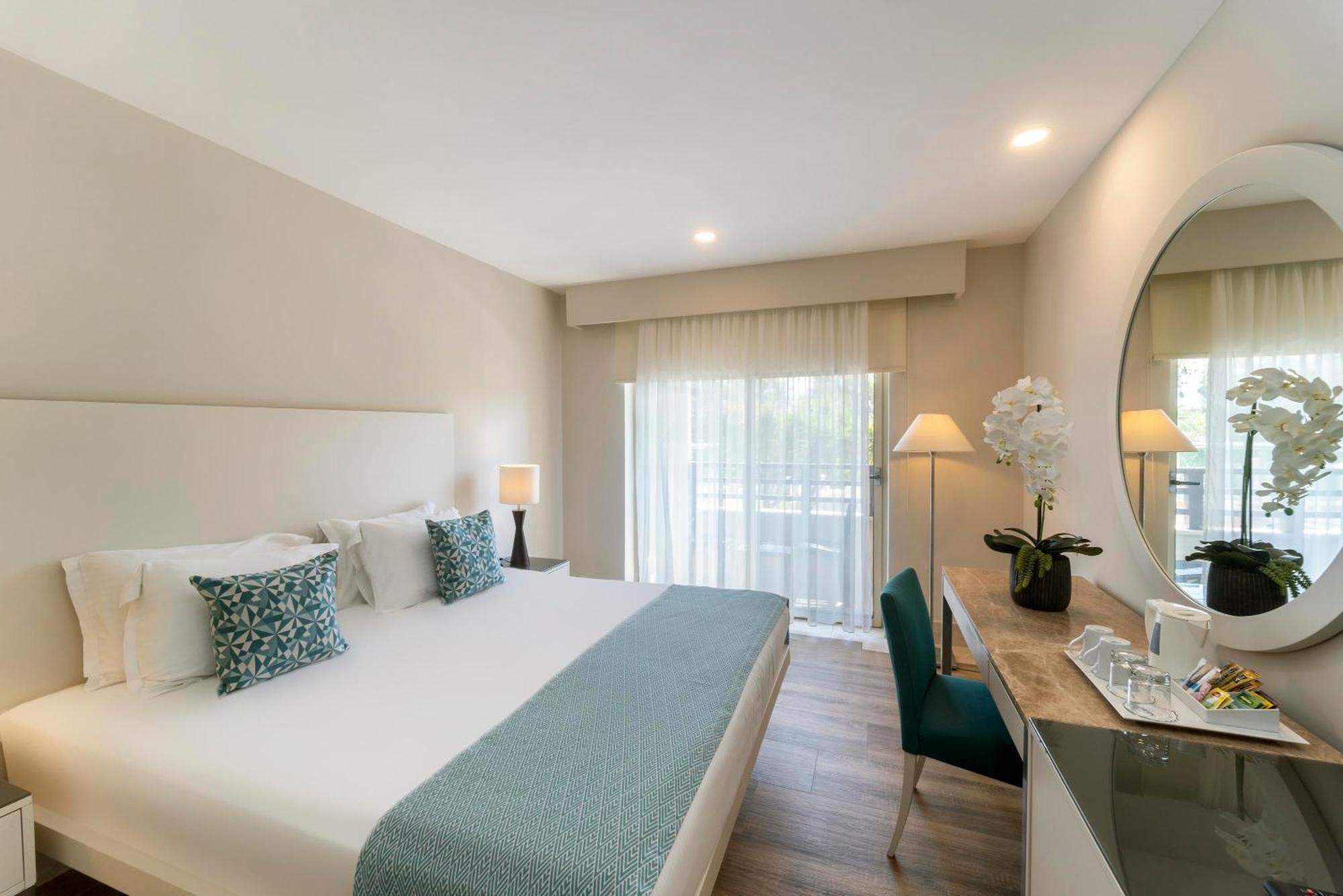 Standard Double or Twin Room,1531632100:JPEG