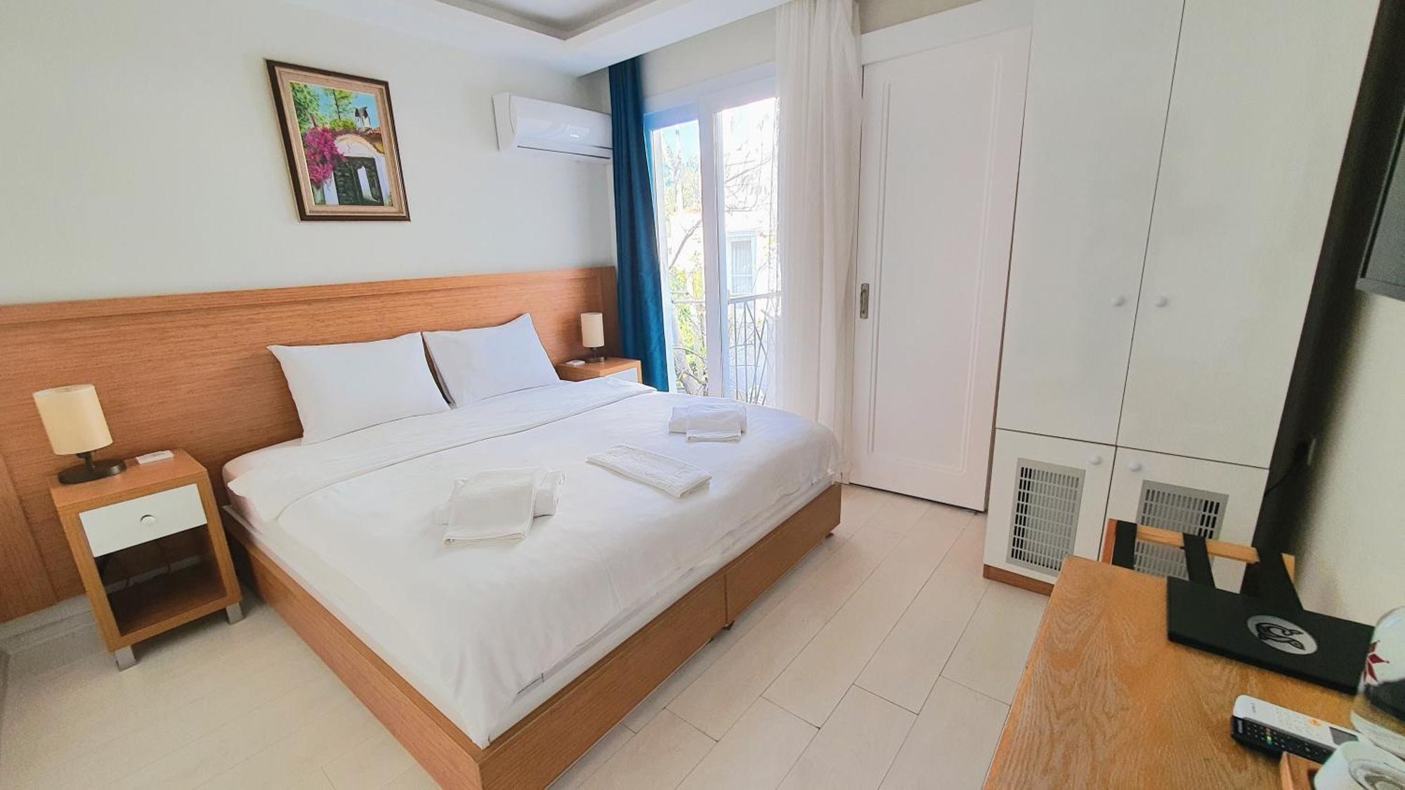 Standard Double Room,1532001340:JPEG