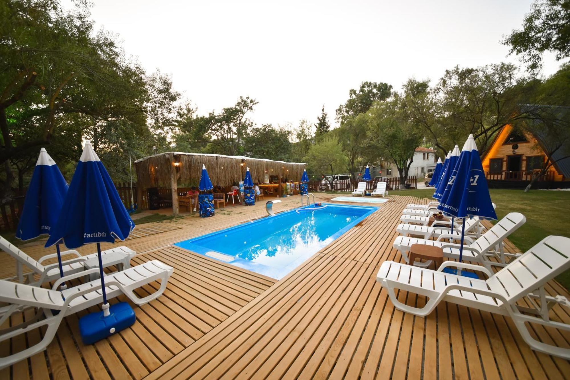 Tek Yatak Odalı Villa