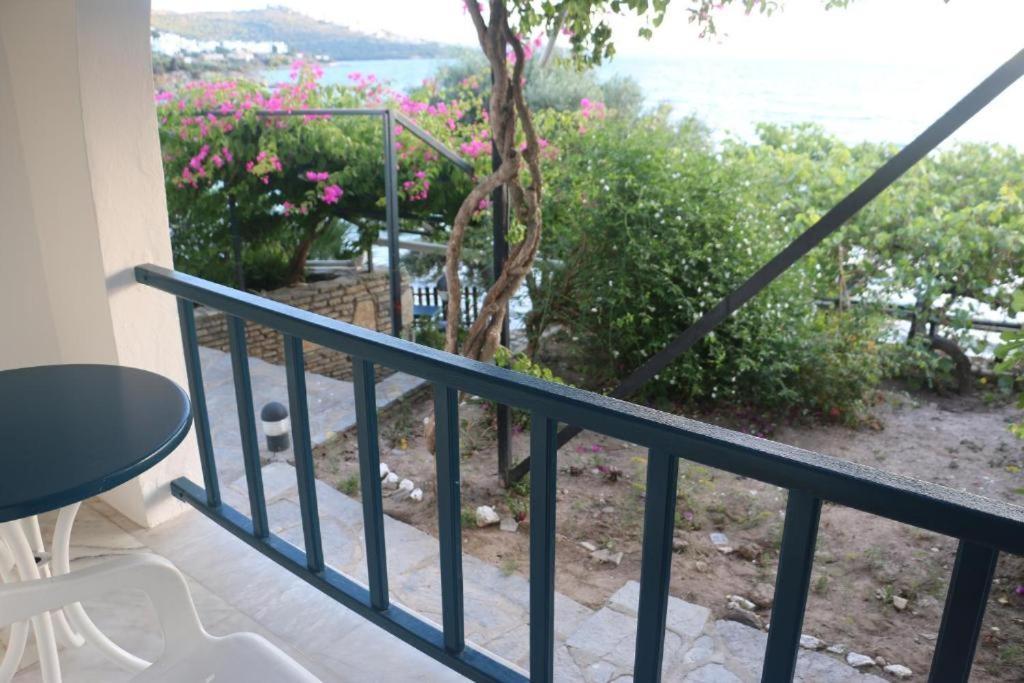 Çift Kişilik Oda - Deniz Manzaralı