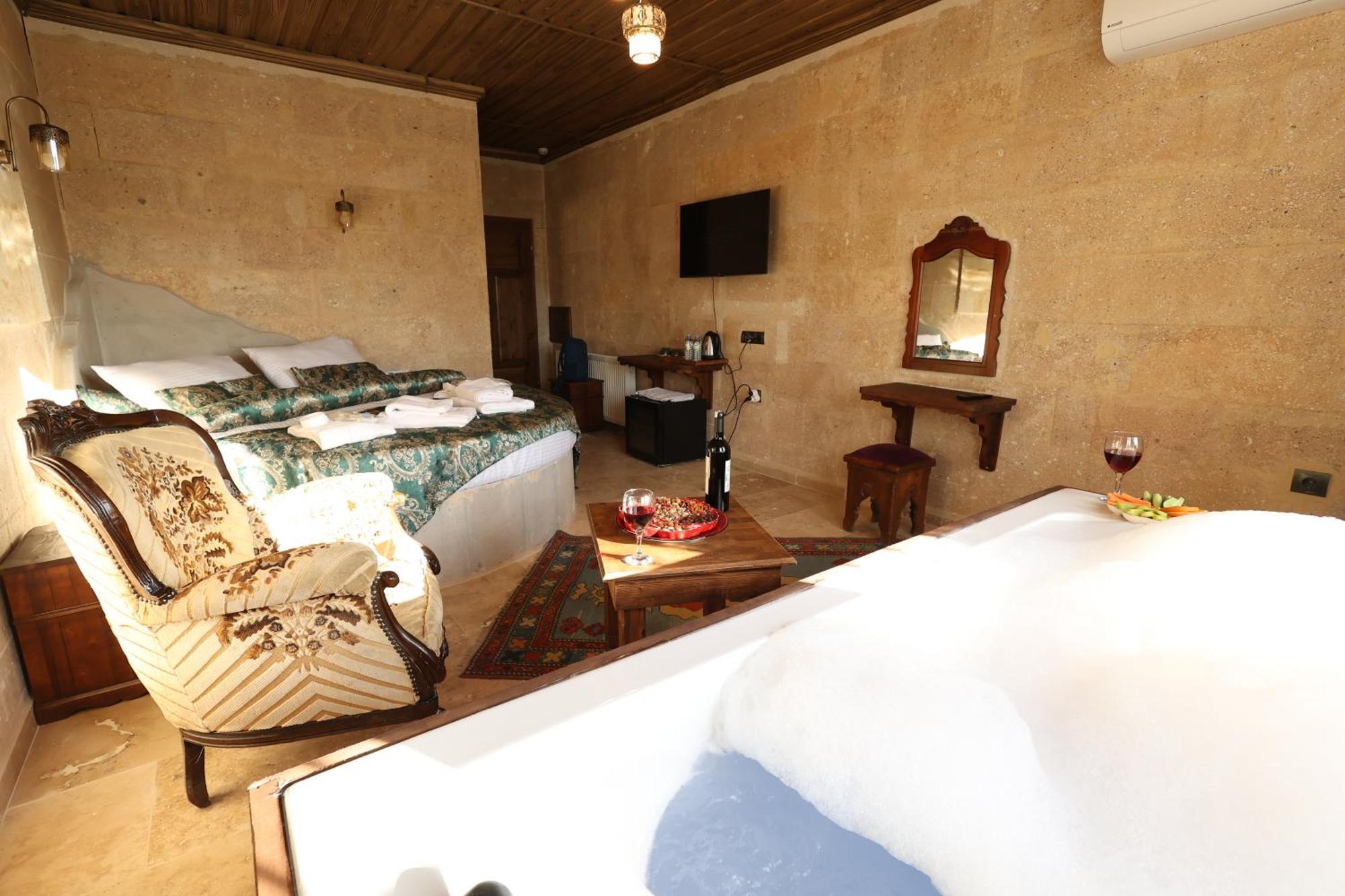 Queen Suite