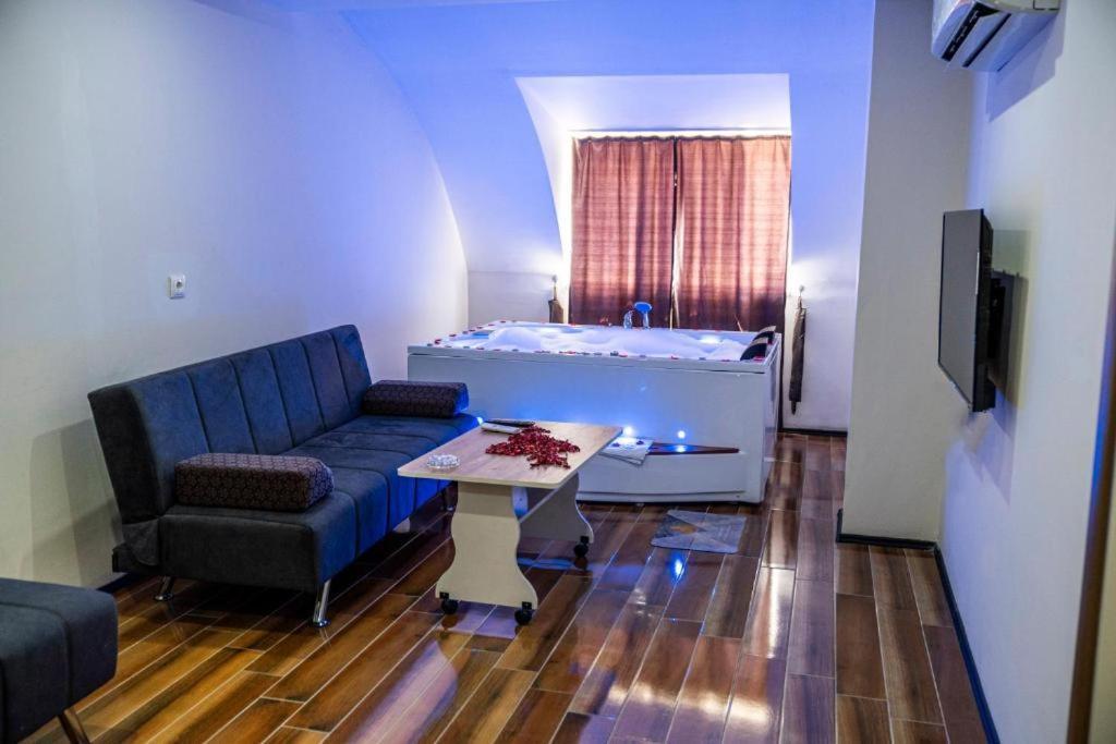 Deluxe Süit - Spa Küvetli