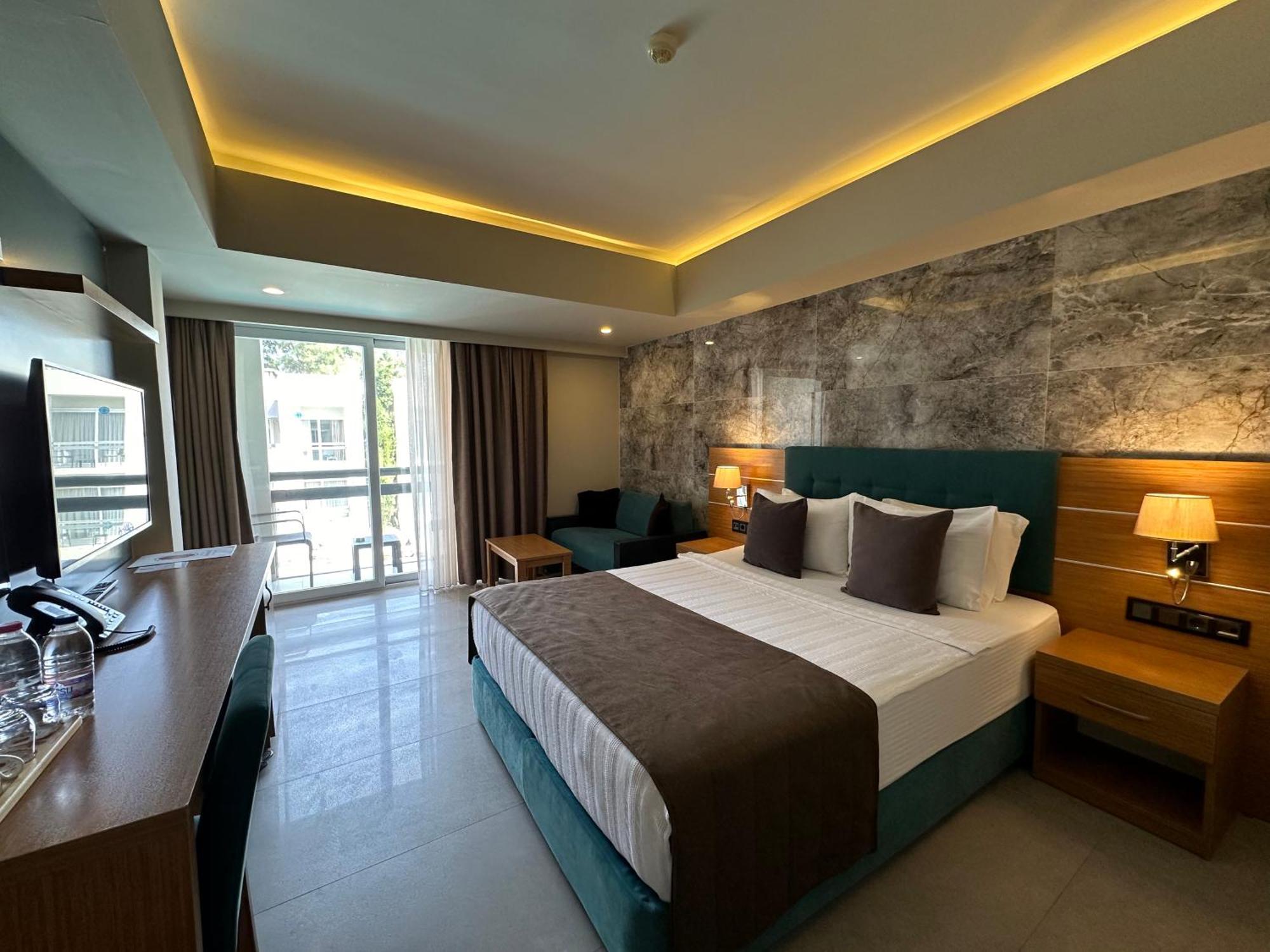 Standard Double Room,1697078795:JPEG