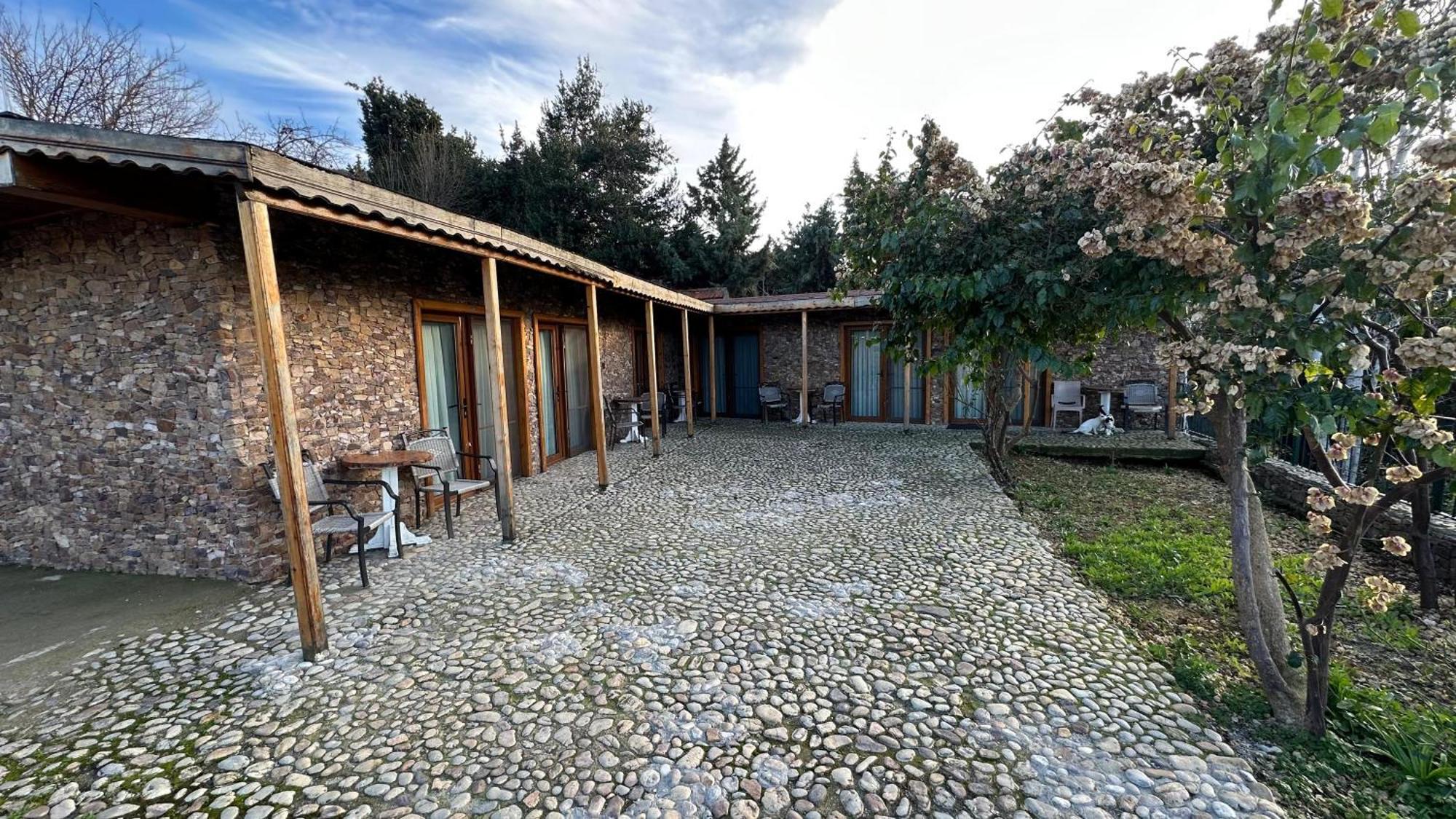 Çift Kişilik, Verandalı Oda