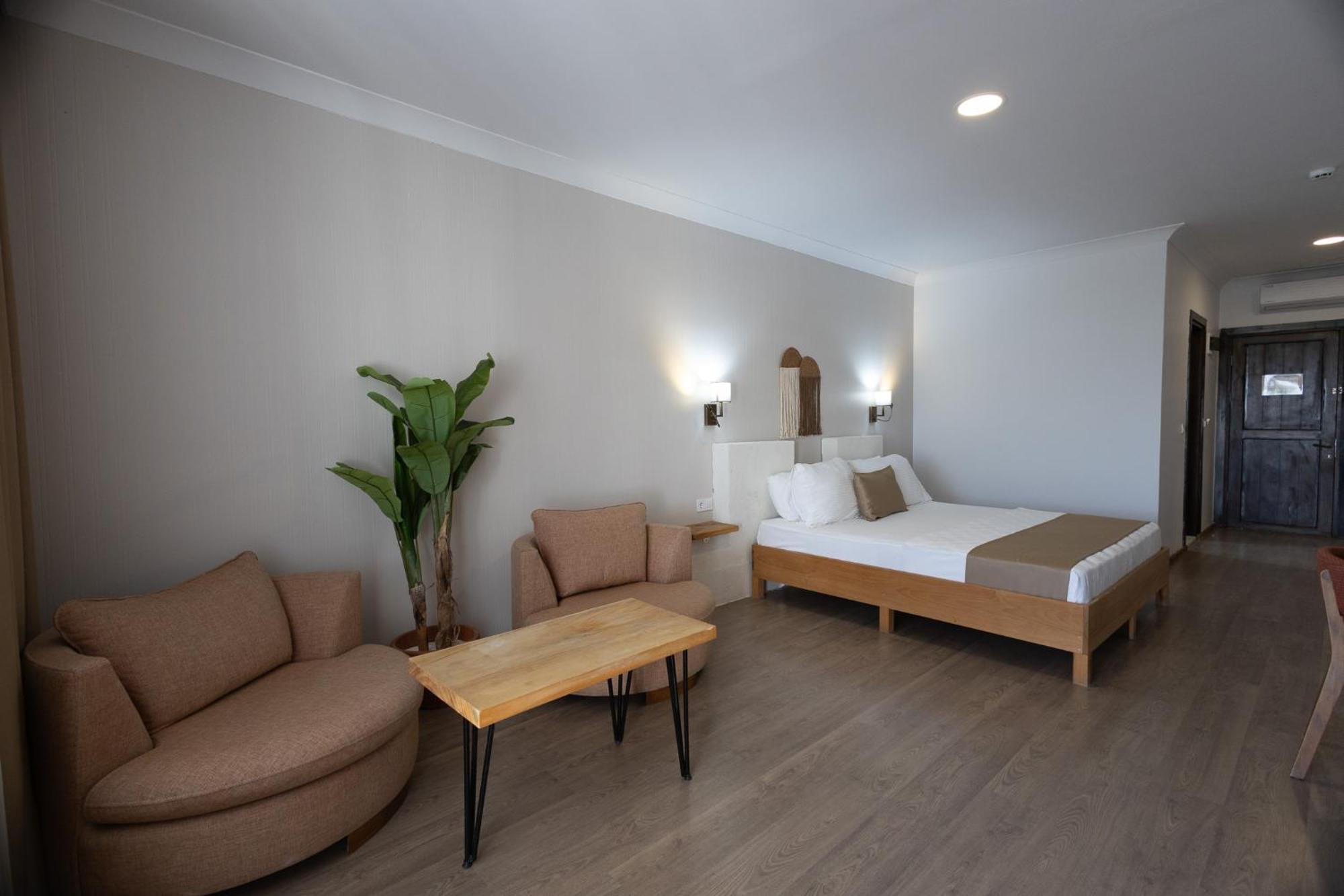 Deluxe Çift Kişilik Oda - Balkonlu