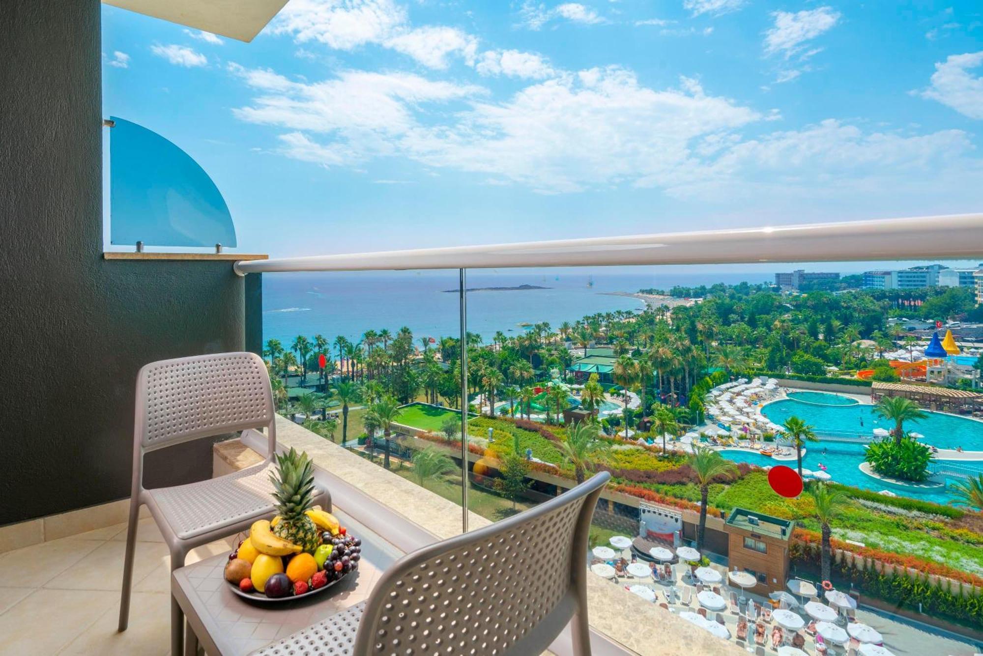Family Room Sea View