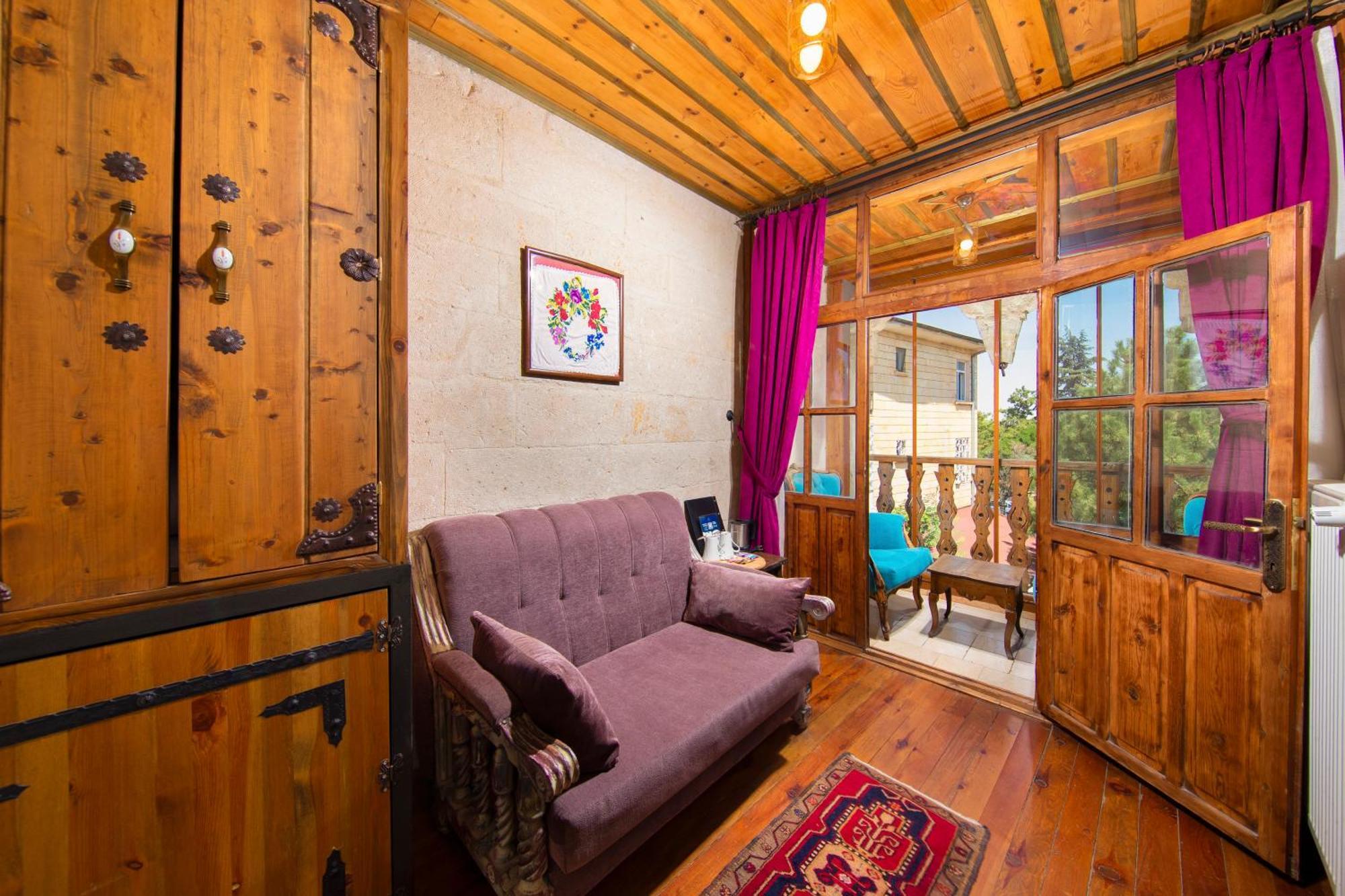 Deluxe Çift Kişilik Oda - Balkonlu