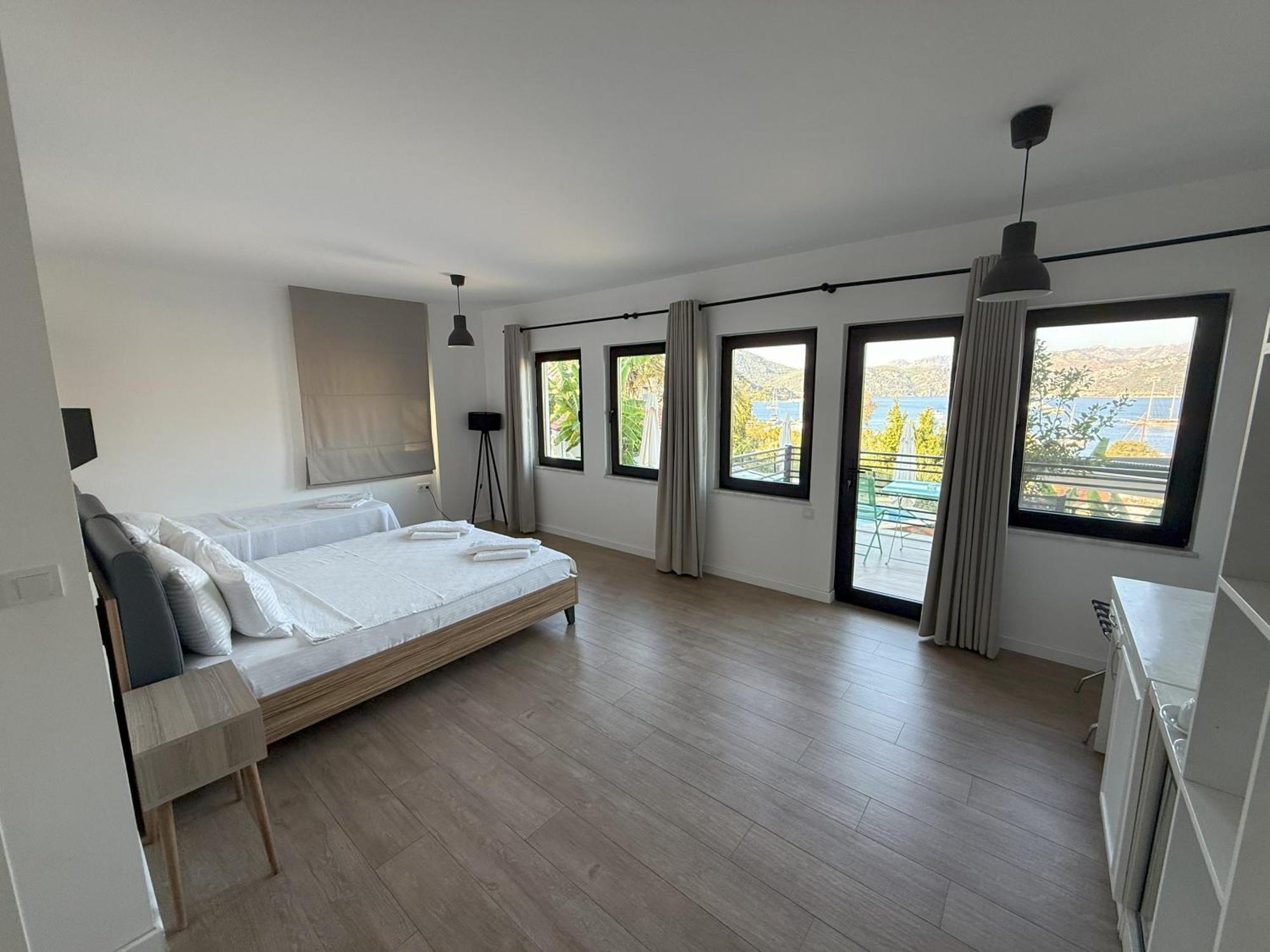 Deluxe Çift Kişilik Oda - Balkonlu, Deniz Manzaralı
