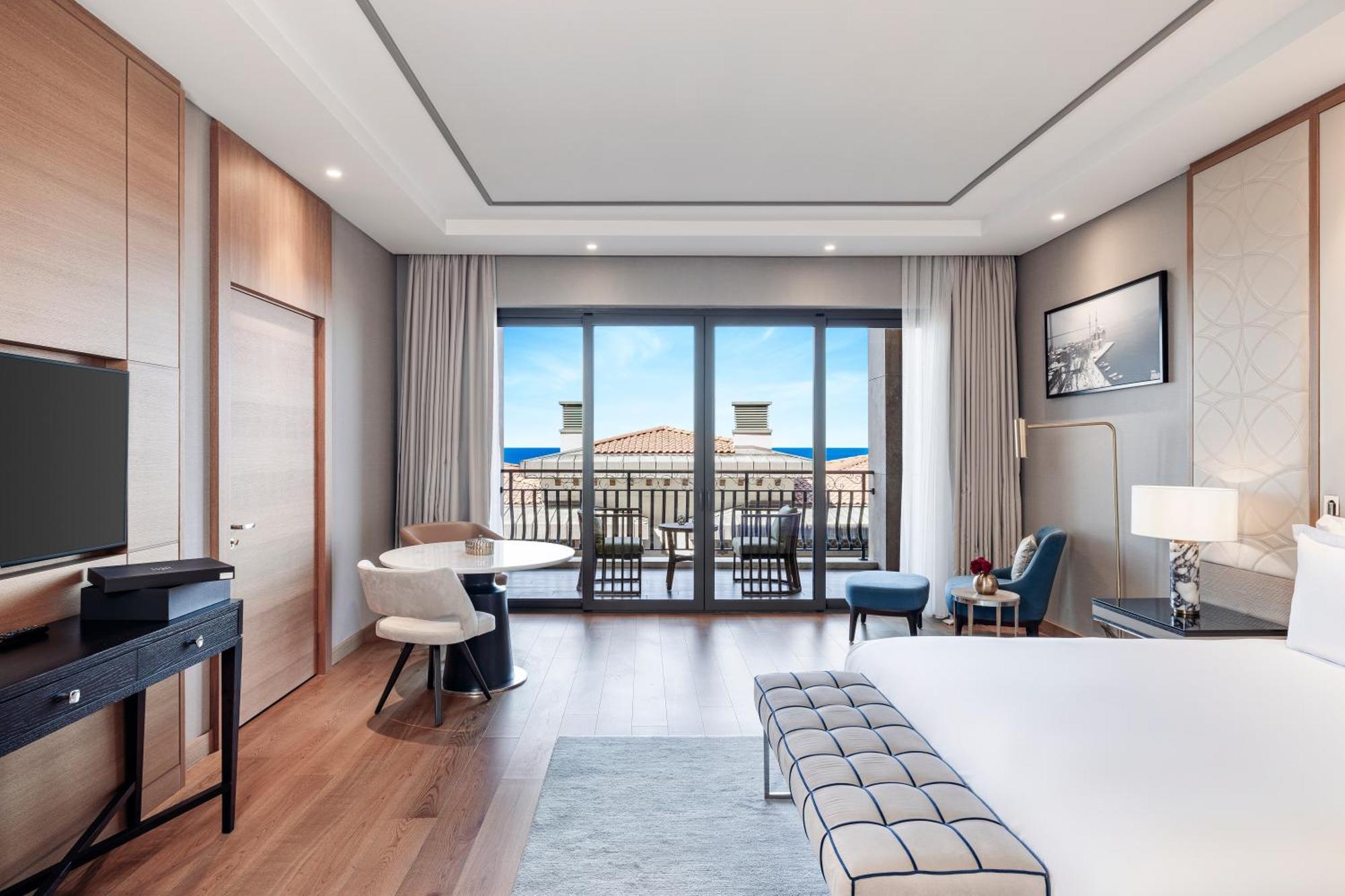 Deluxe Double Room Land View