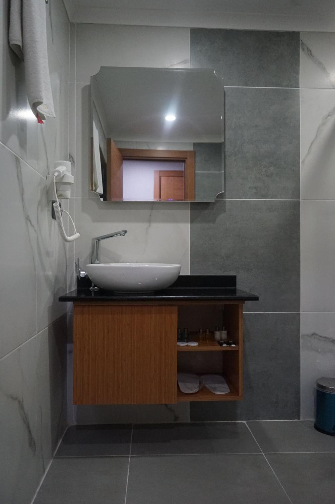 Standard Double Room,1743670278:JPEG