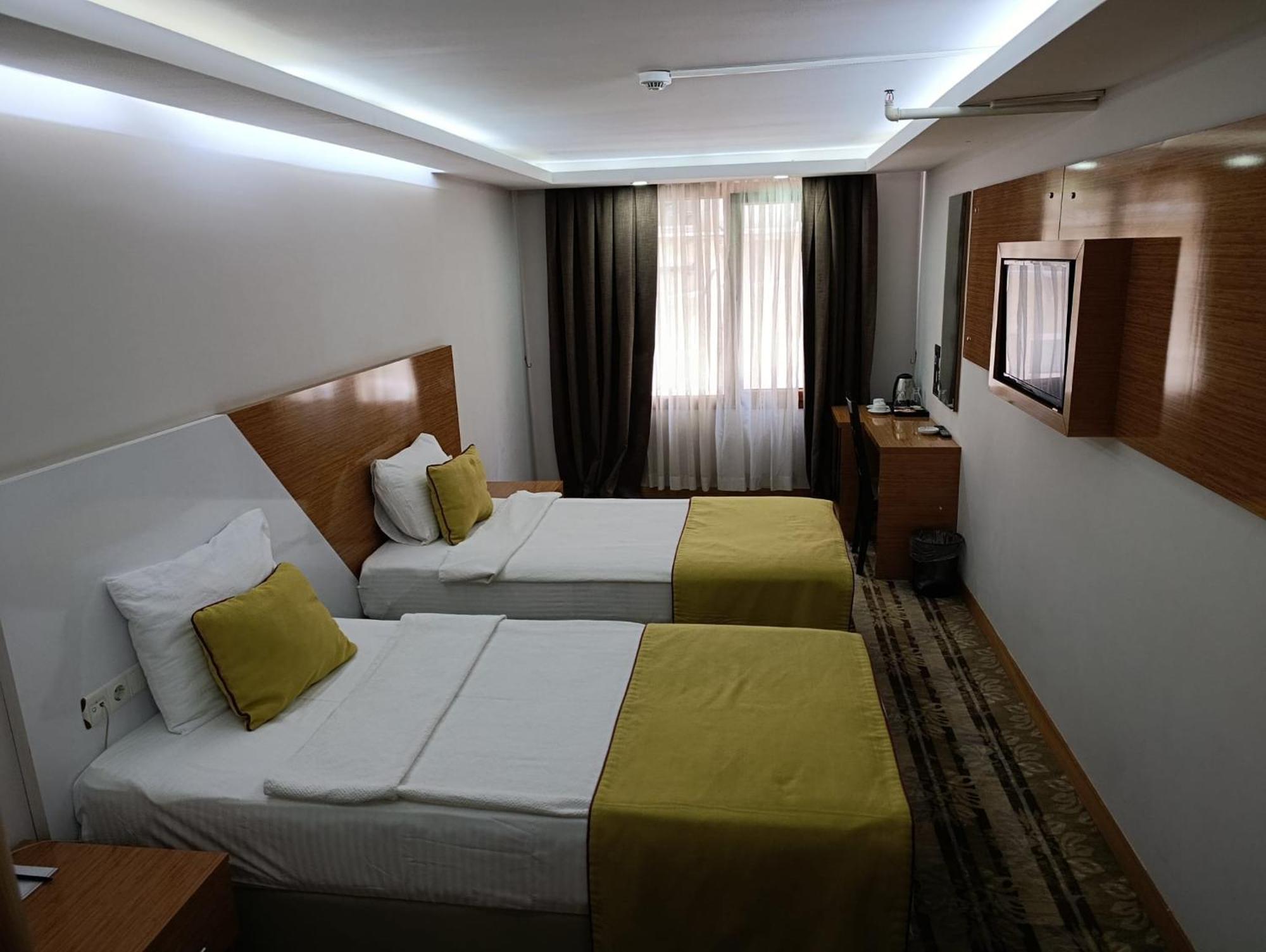 Standart Çift Kişilik Oda - İki Tek Kişilik Yataklı