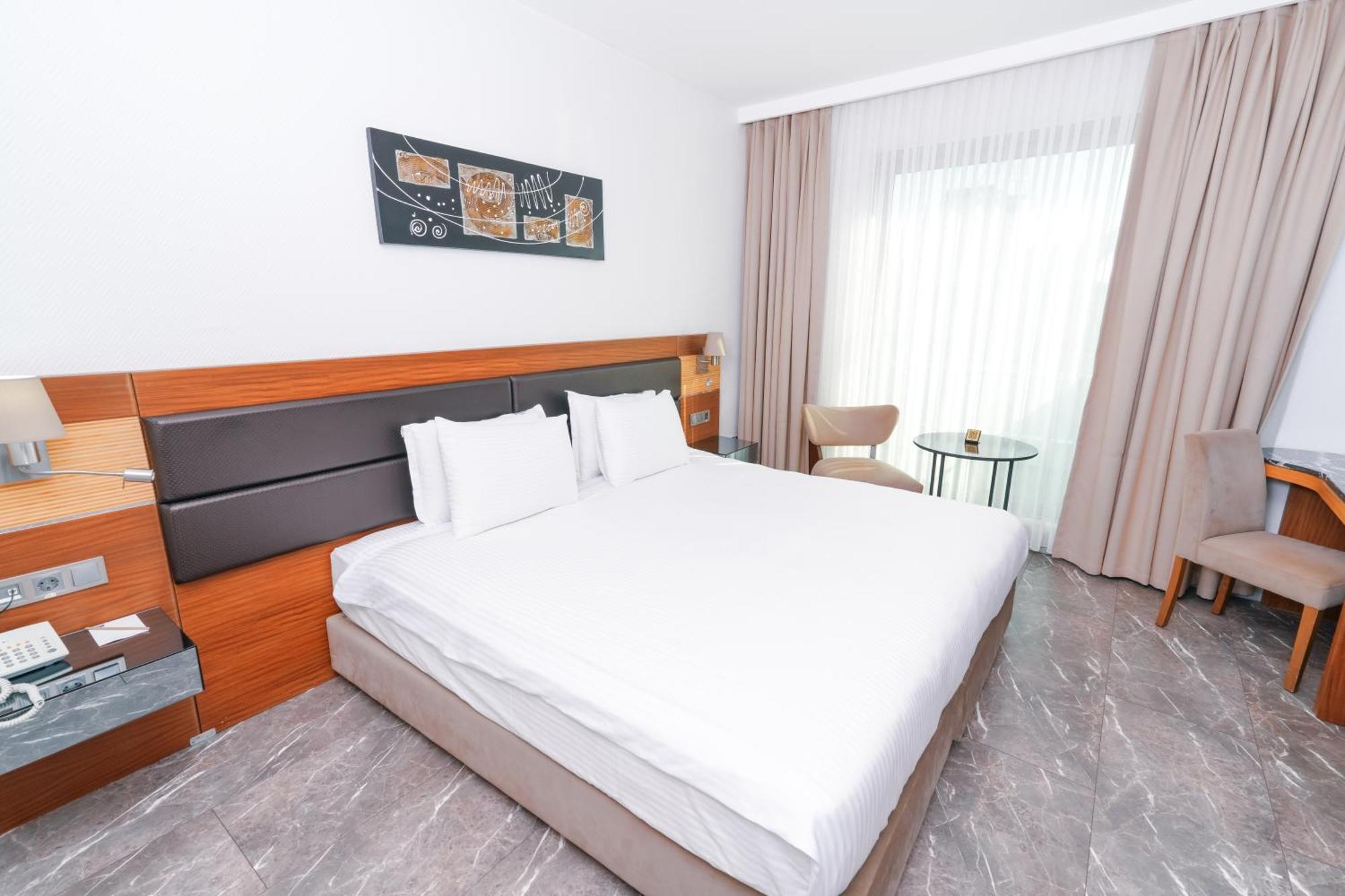 Standart Çift Kişilik Oda
