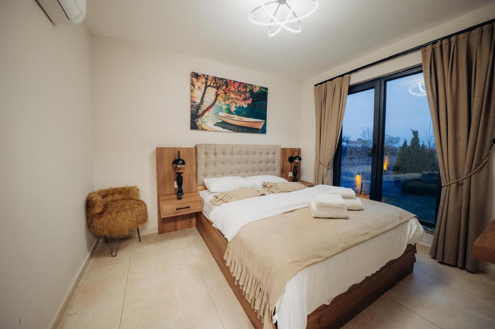Üç Yatak Odalı Villa