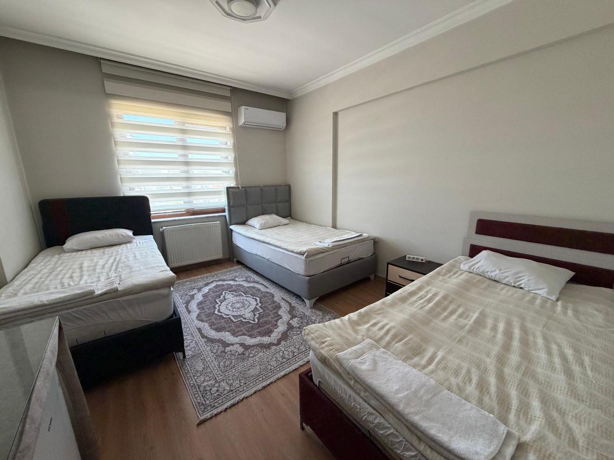 Basic Üç Kişilik Oda