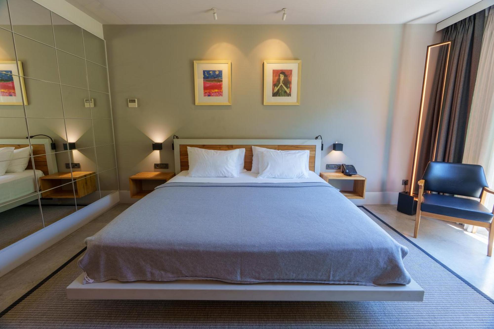 Sunshine Suite