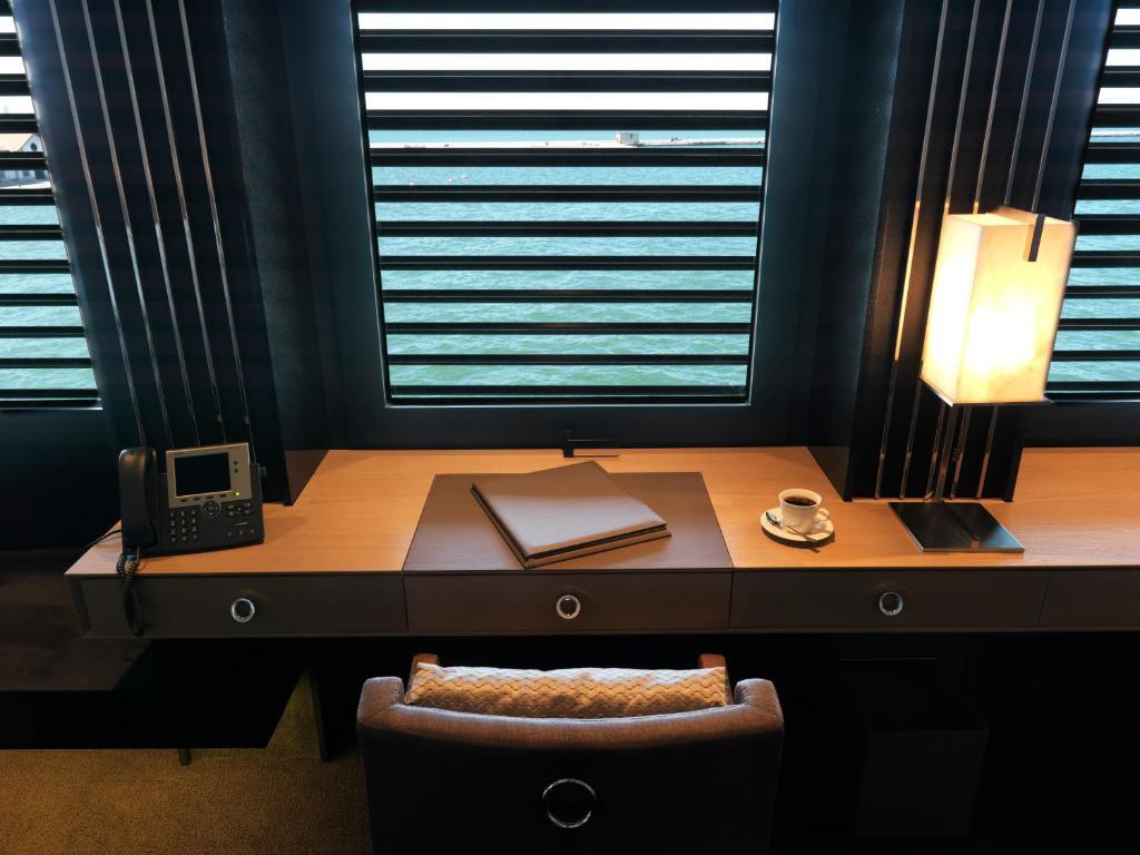 Superior Double Room with Sea View