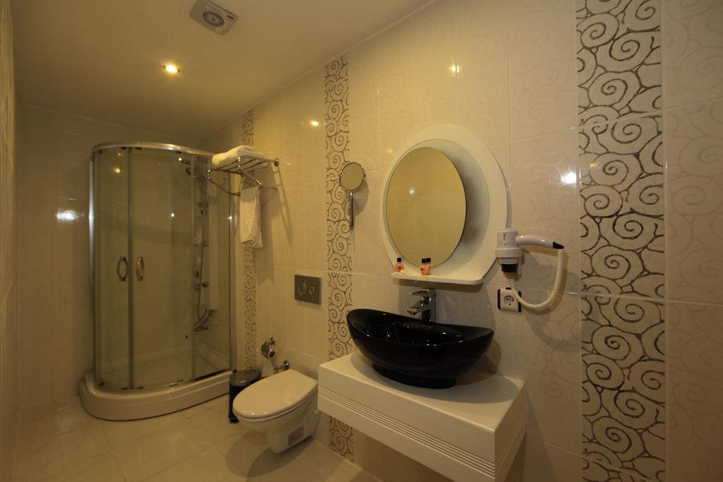 Standart Çift Kişilik veya İki Yataklı Oda