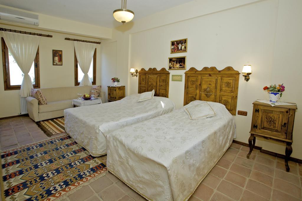 Standart Çift Kişilik Oda