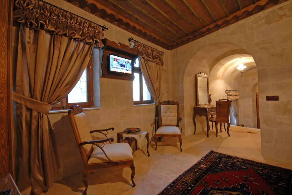 Standard Cave Suite