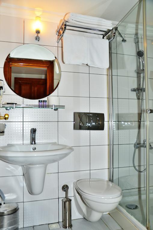 Standart Çift Kişilik veya İki Yataklı Oda