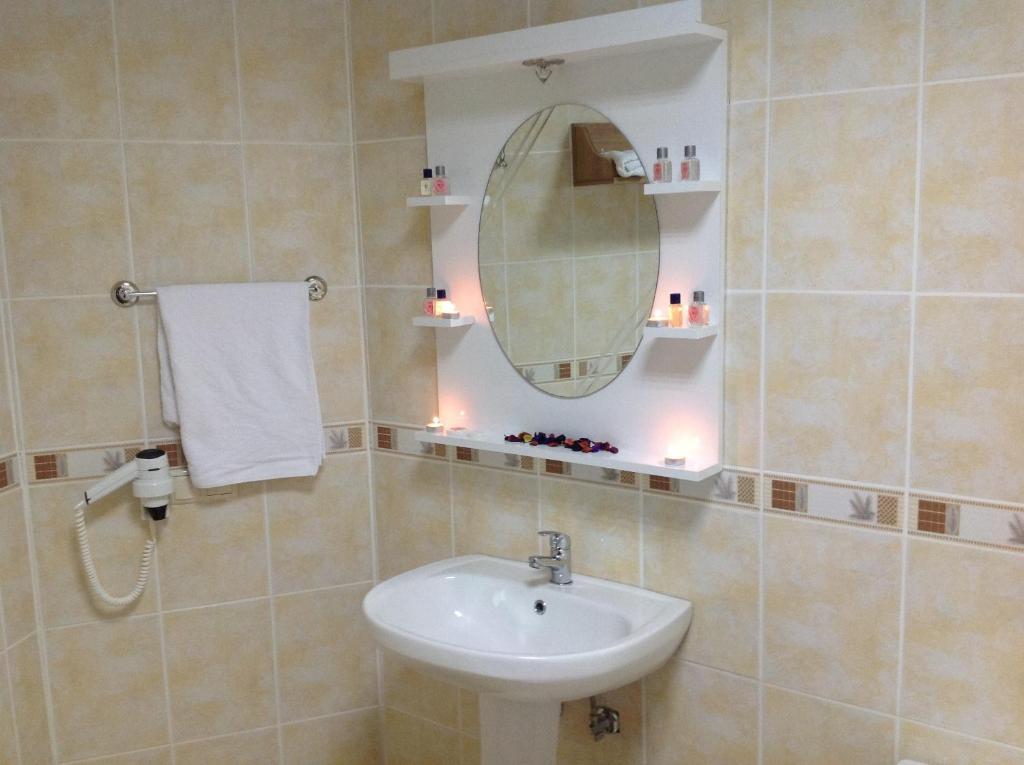 Standart Çift Kişilik veya İki Yataklı Oda