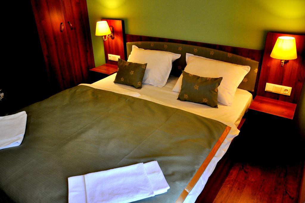 Deluxe Çift Kişilik Oda - Balkonlu