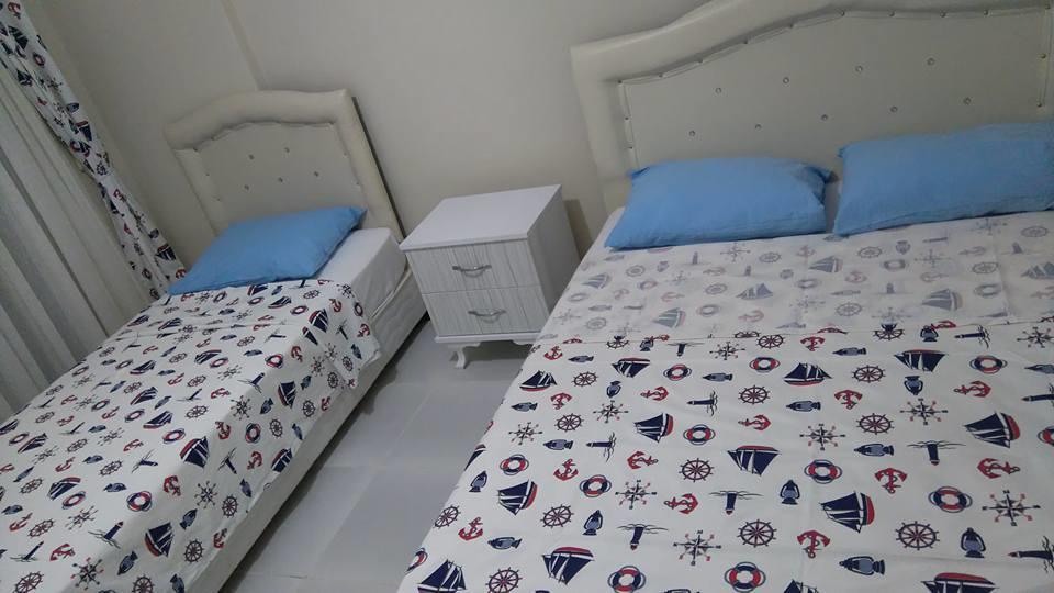 Deniz Manzaralı Üç Kişilik Standart Oda