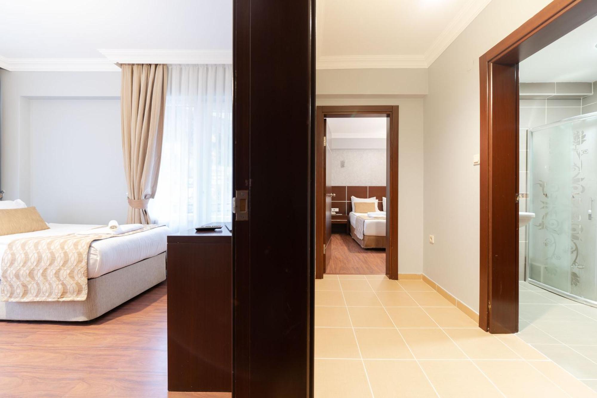 Studio Apartment