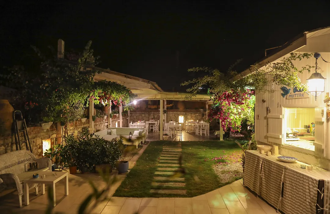 Sari Gelin Alacati Hotel-1