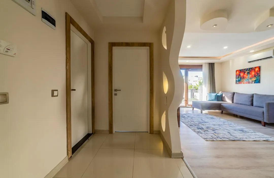 Tema Martili Apart-1