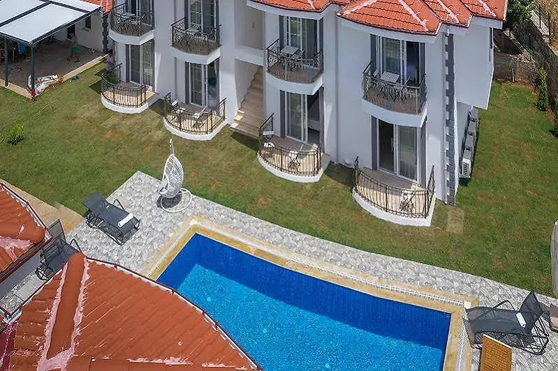 Green Boutique Selimiye-1