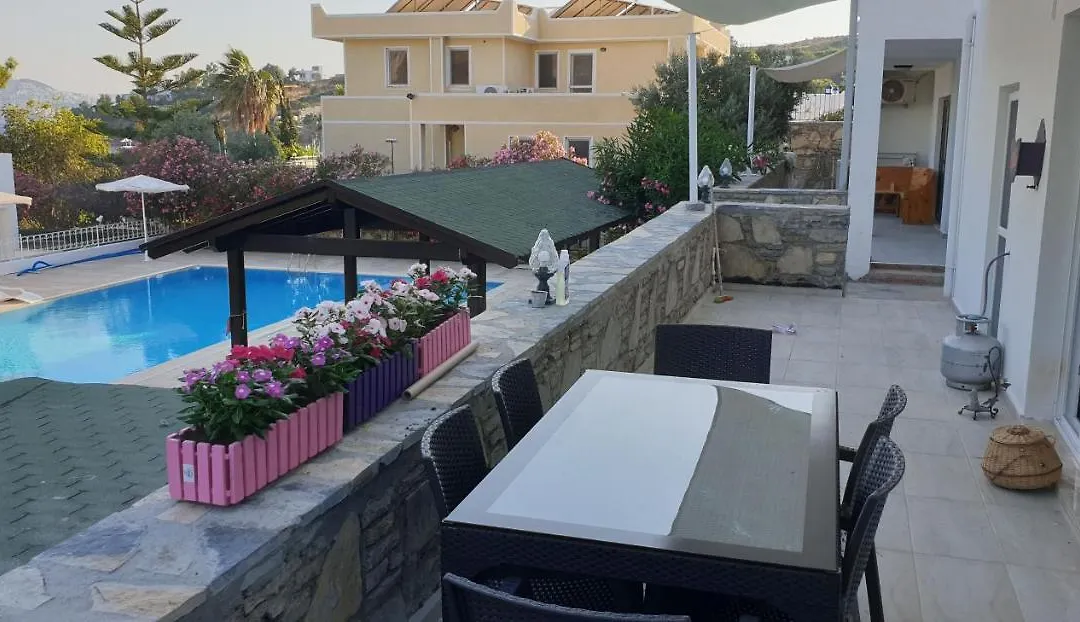 Yelken Bay Beach Hotel-1