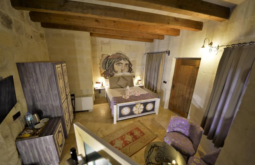 Caftan Cave Suites-1