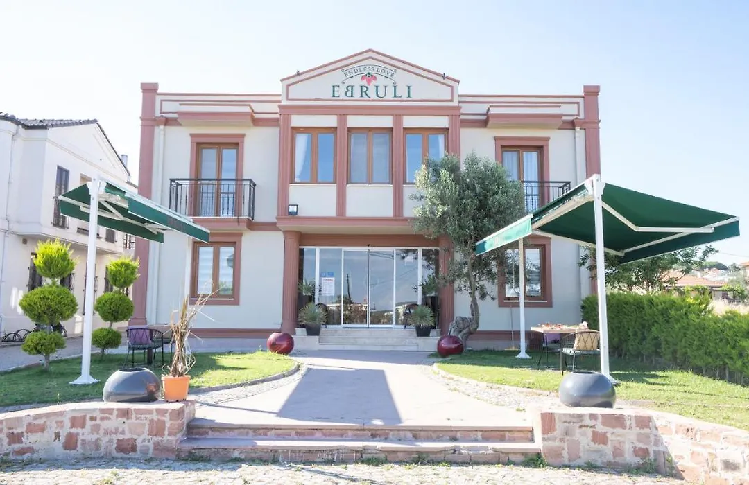 Ebruli otel Cunda-1