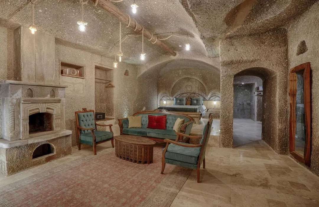 Hera Cave Suites-1