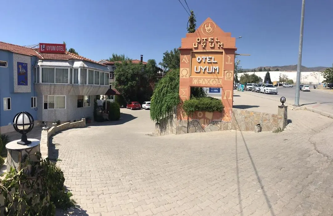 Uyum Hotel-1
