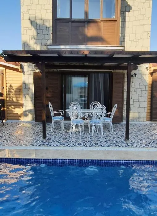 Aral Turkuaz Butik Otel-1