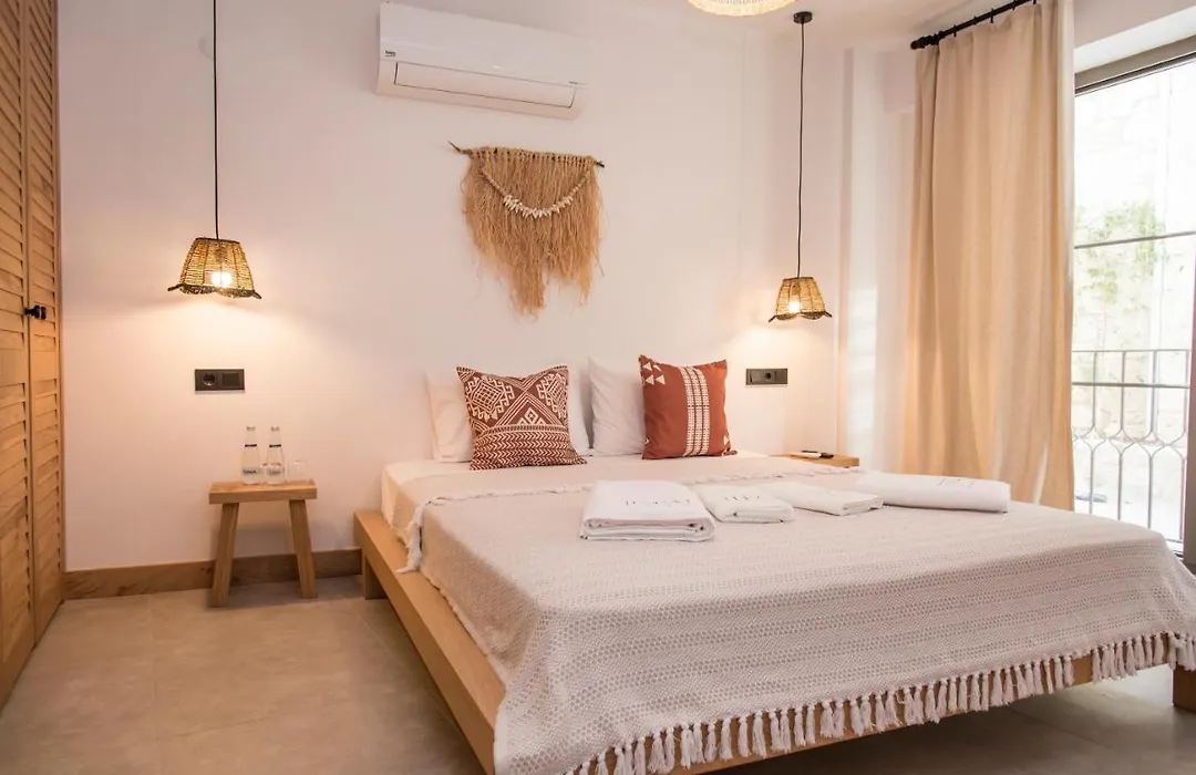 Lupa Alacati-1