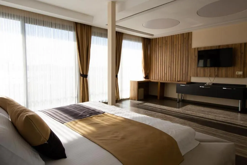 Carpe Diem Hotel-1