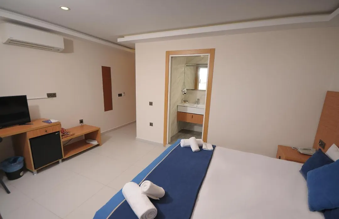Saatlı Hotel-1