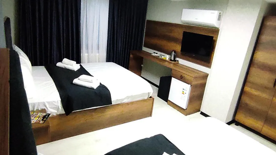 Acar Airport Hotel Plus-1