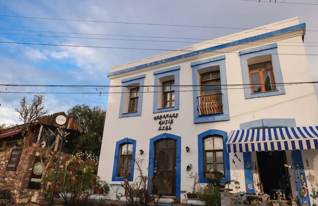 Herakles Butik Otel-1