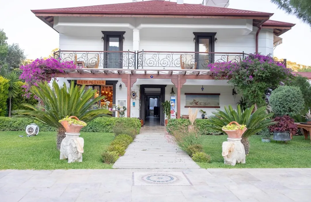 Savana Boutique Hotel-1