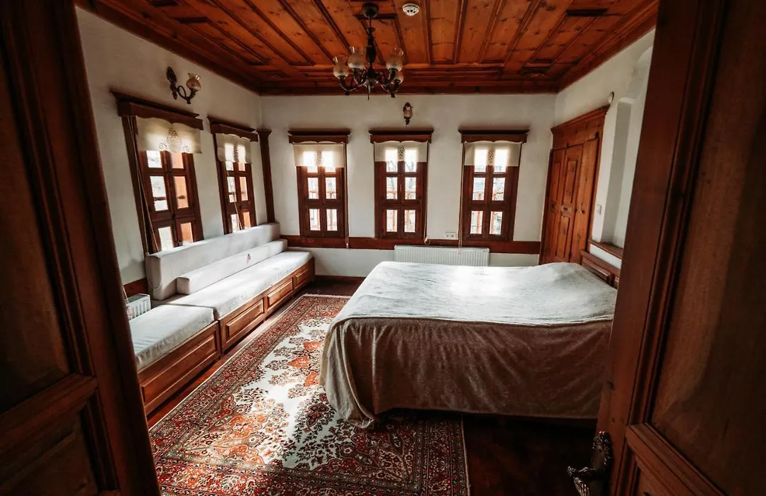 Çamlıca Konak Çarsı-1