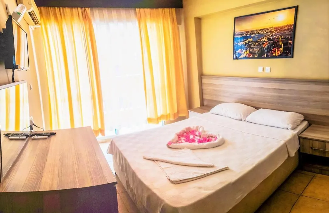 Kartel Hotel-1